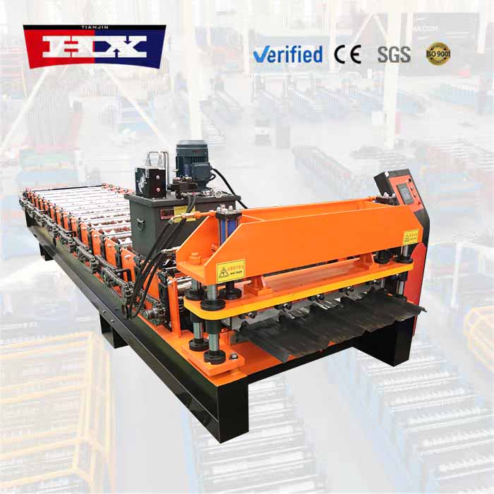  Maquina conformadora de chapa trapezoidal modelo TR5