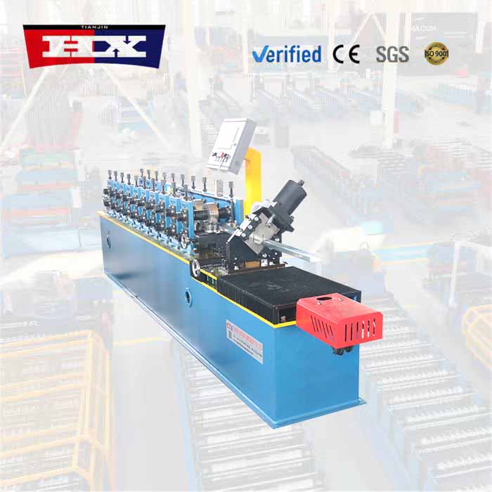 U channel forming machine
